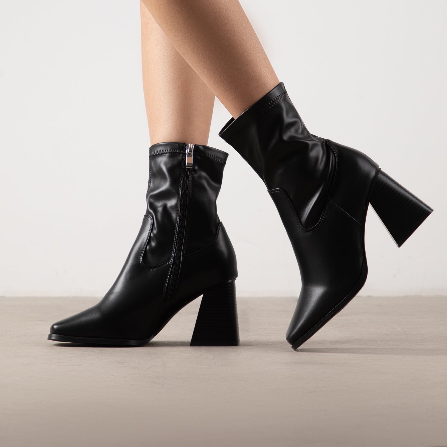 RAID Wide Fit Abel Ankle Boot in Black