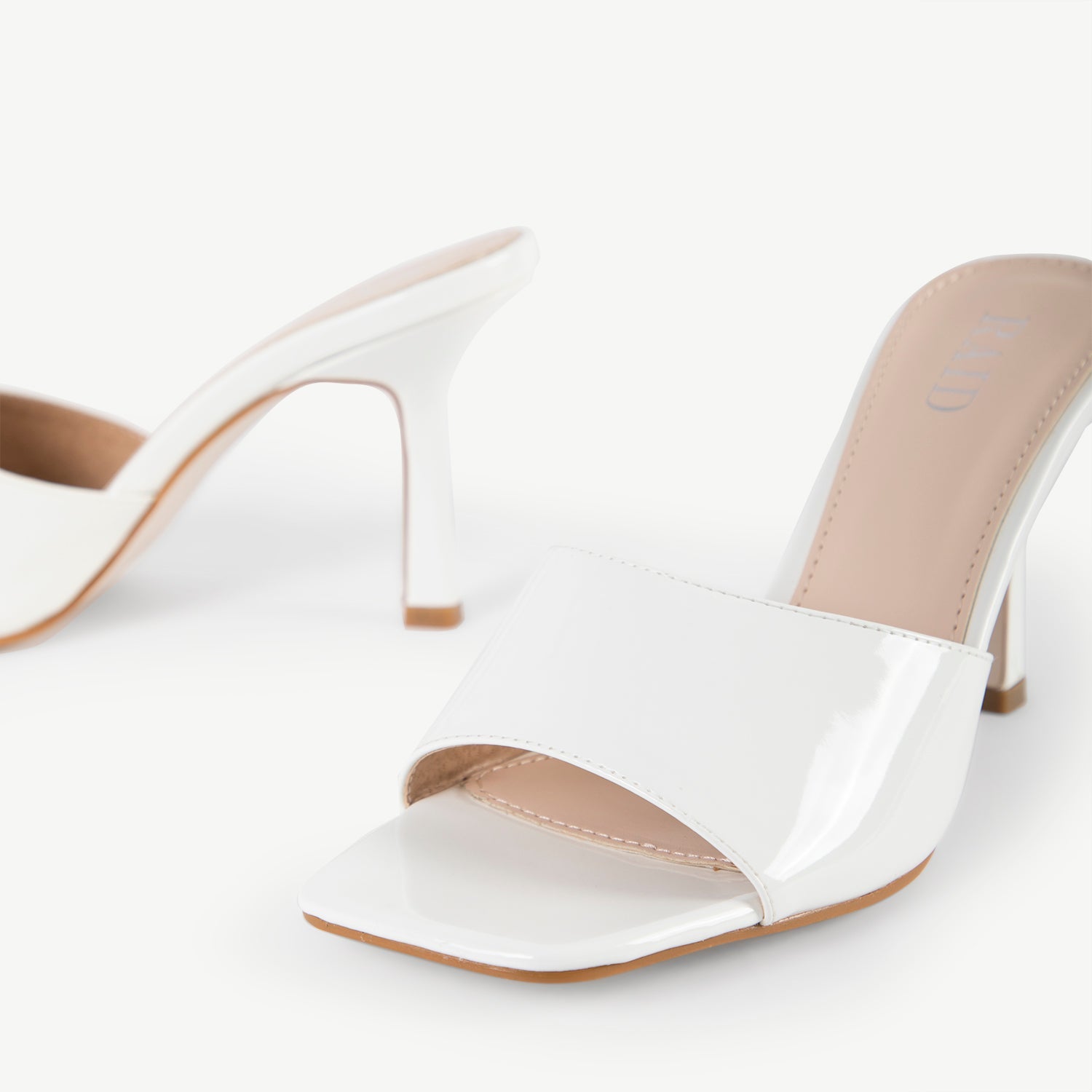 RAID Briya Heeled Mule in White Patent