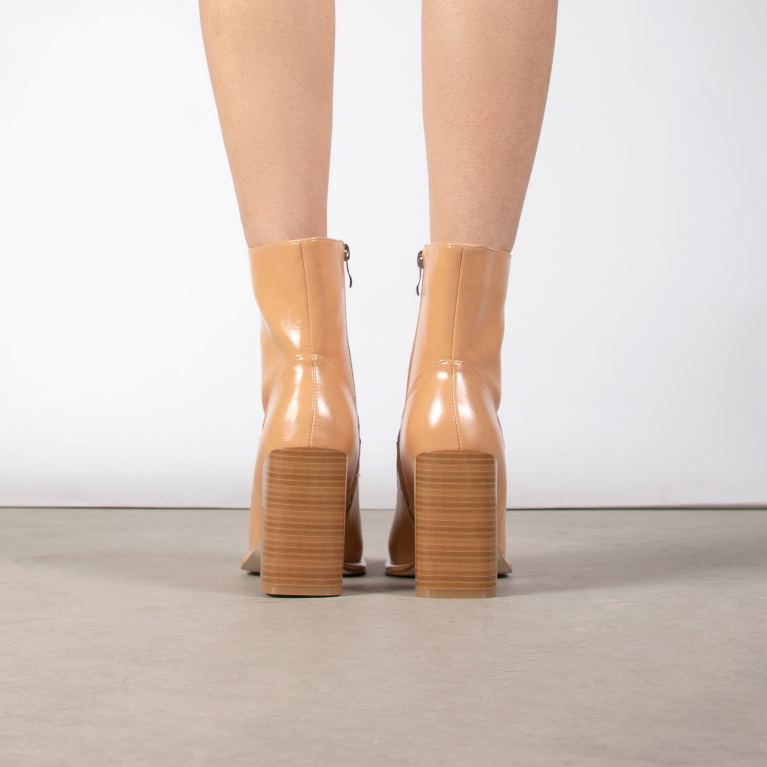 RAID Jennyl Ankle Boot in Sand