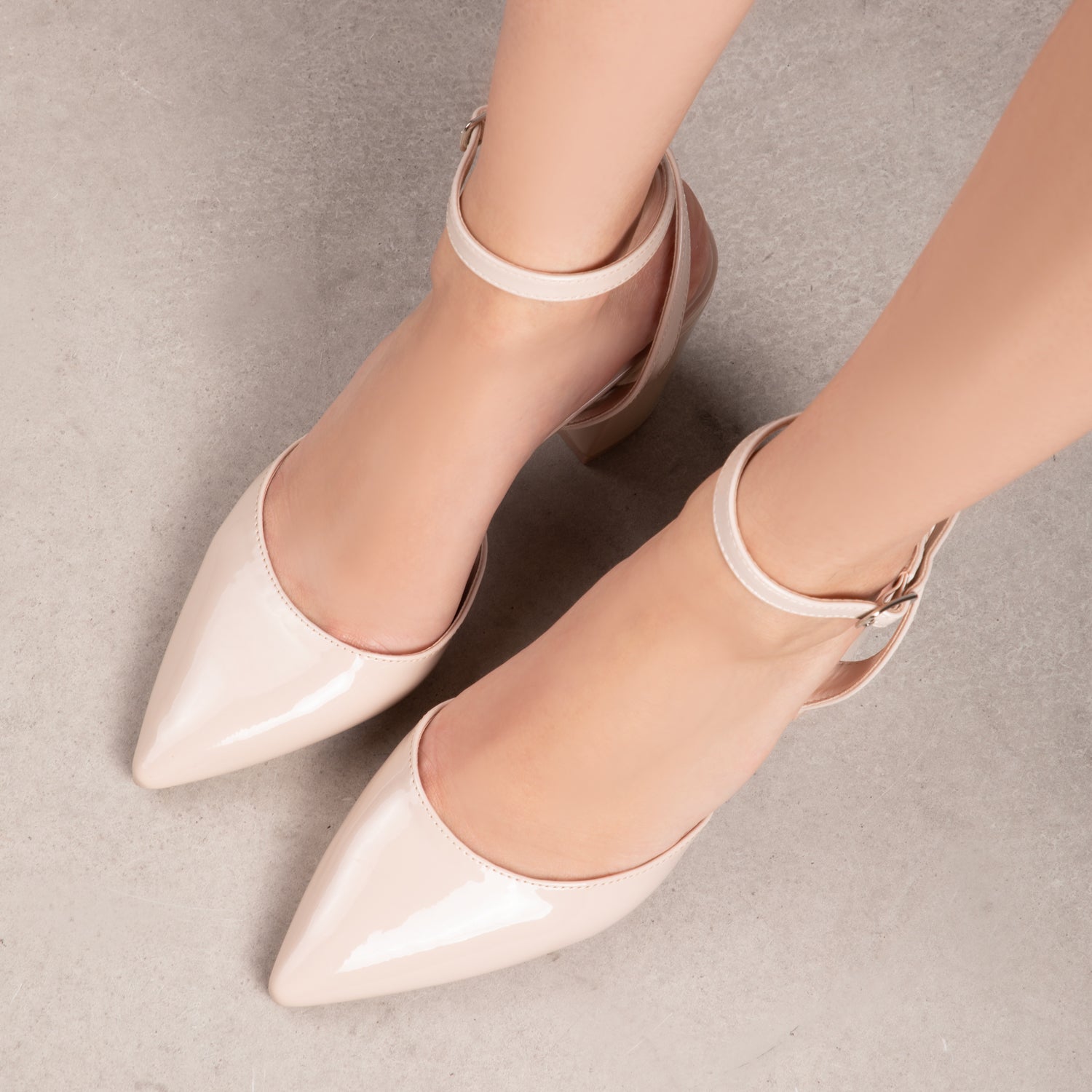 RAID Neima Block Heel Pumps in Nude