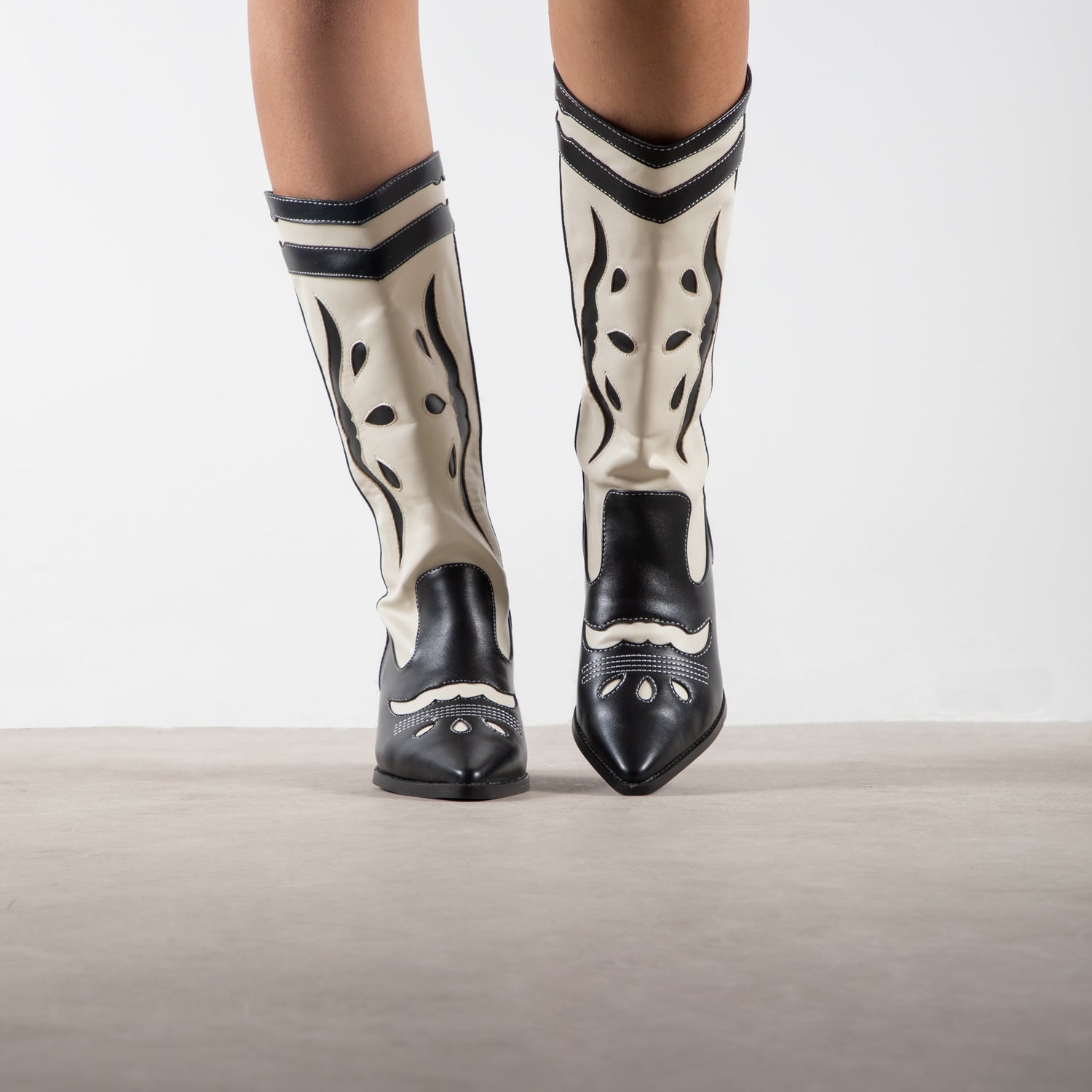 RAID Ostia Cowboy Boot in Black Pu Off Whi