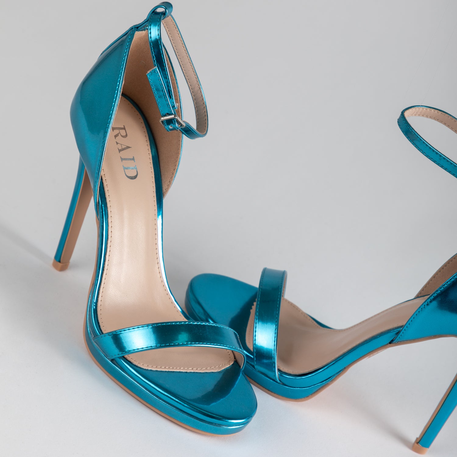 RAID Reagan Heeled Sandals in Blue