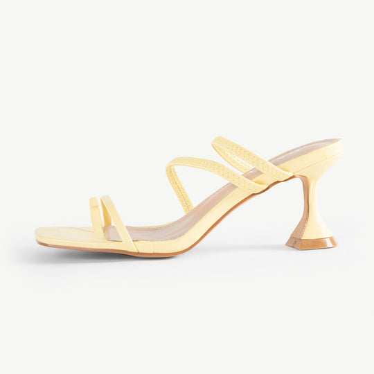 RAID Robby Heeled Mule In Yellow