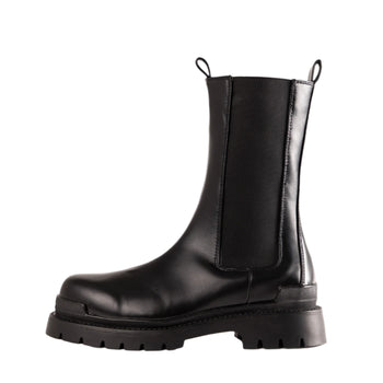 RAID Taxon Ankle Boot in Black
