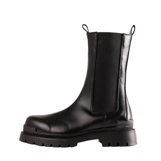 RAID Taxon Ankle Boot in Black